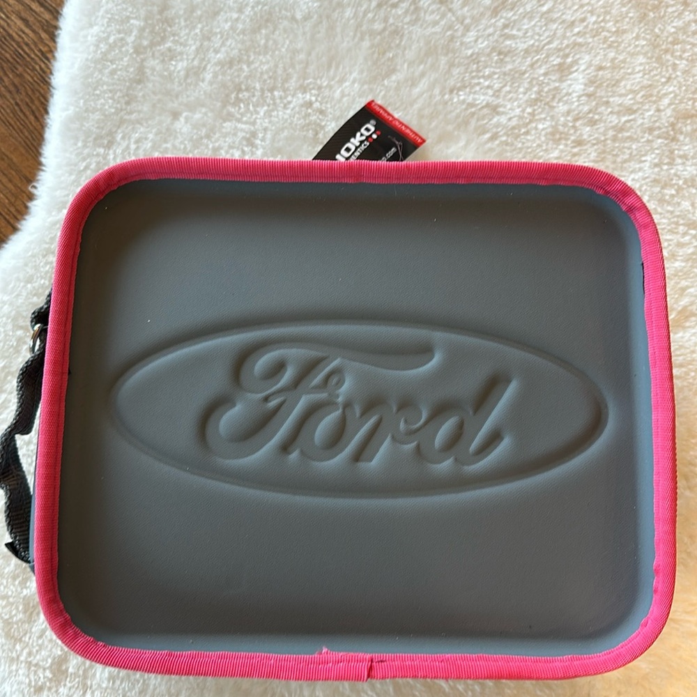 Nwt. FORD Algonquin cooler bag